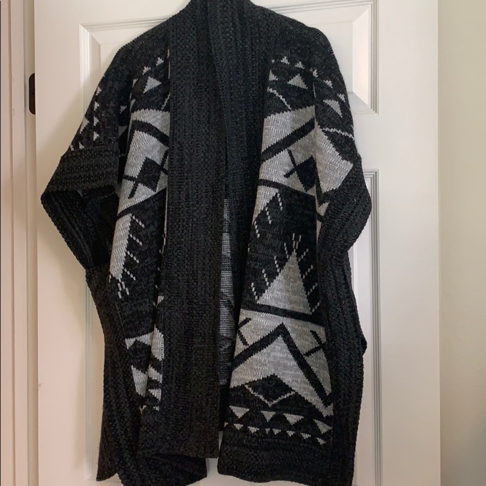 Express Blanket Aztec Sweater Wrap
